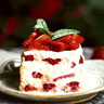 Tissue Napkin 33 x 33 cm Strawberry Cake 3-ply, 240 pcs/box (12 x 20 pcs)